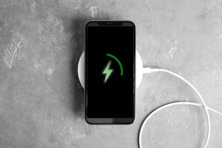 Stop Weak Cell Signal from Draining Your Phone Battery weBoost